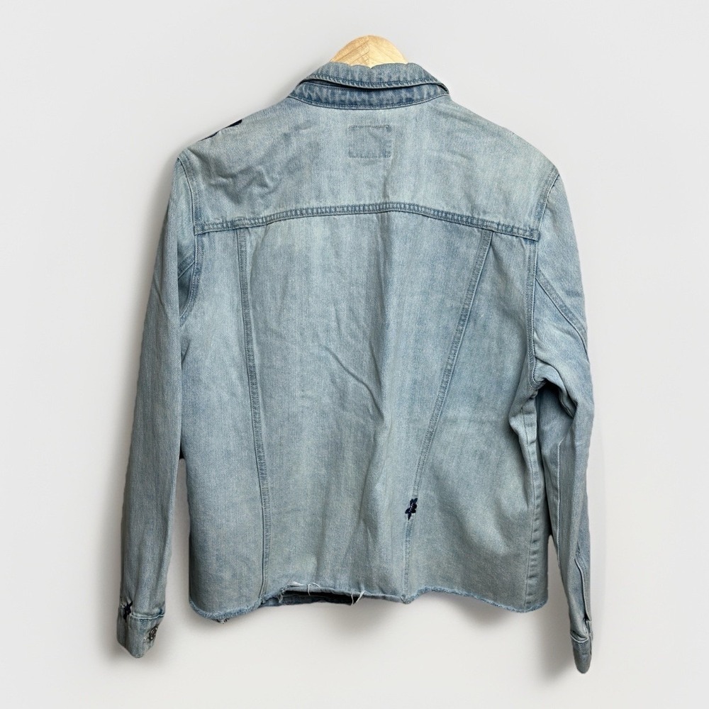 Old Navy Denim Jean Jacket Womens XXL Blue Embroidered Floral Raw Hem Button Up - Picture 6 of 7